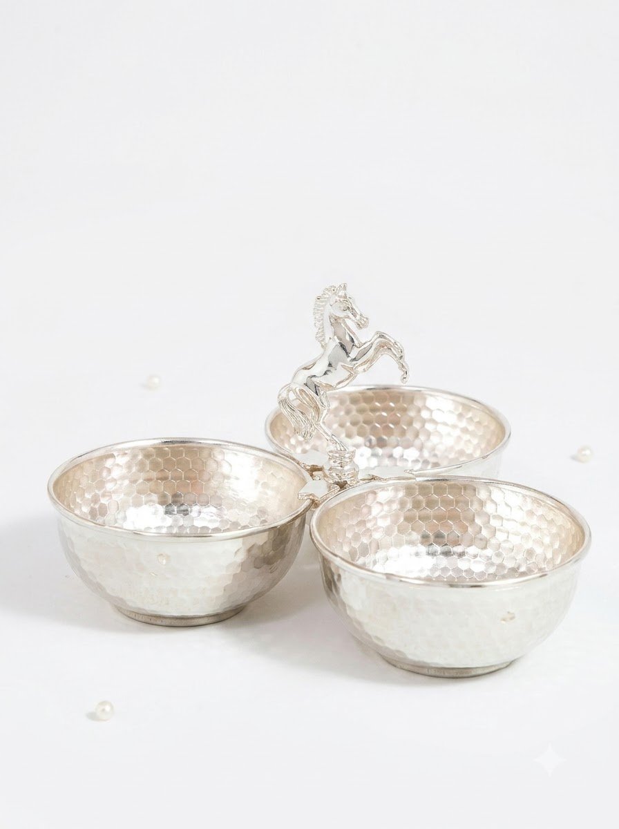 Horse Knob Bowl Set of 3
