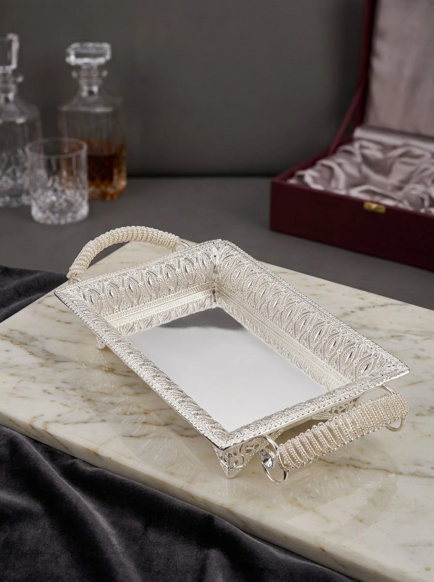 Paisley Rectangle Tray with Special Handle