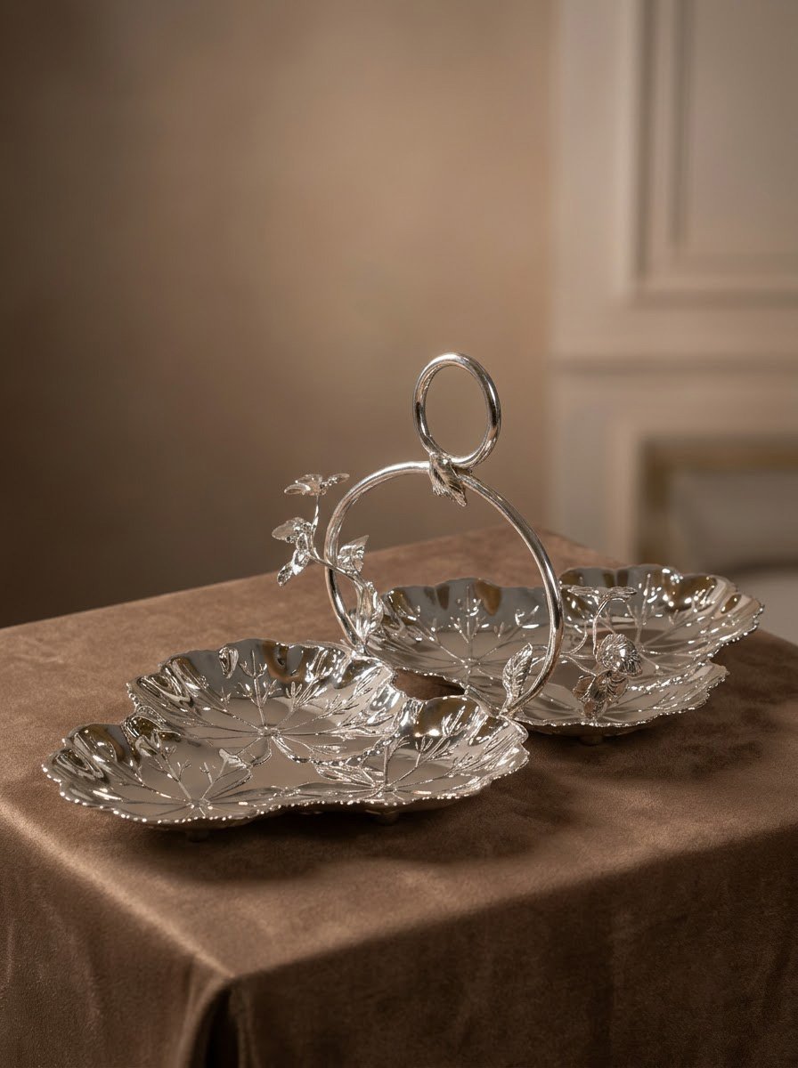 Pair of Leaf Platter