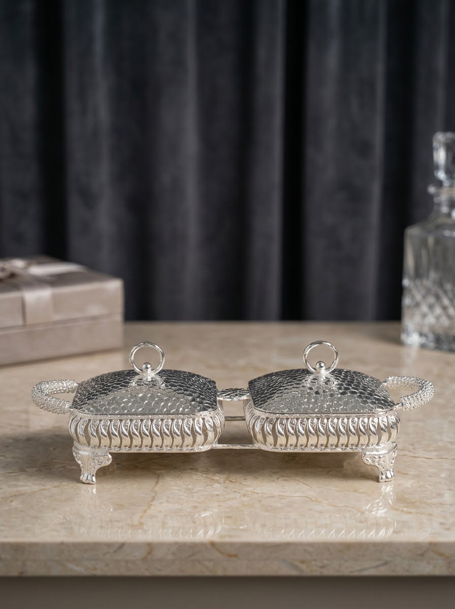 Pair of Square Basket with Handle
