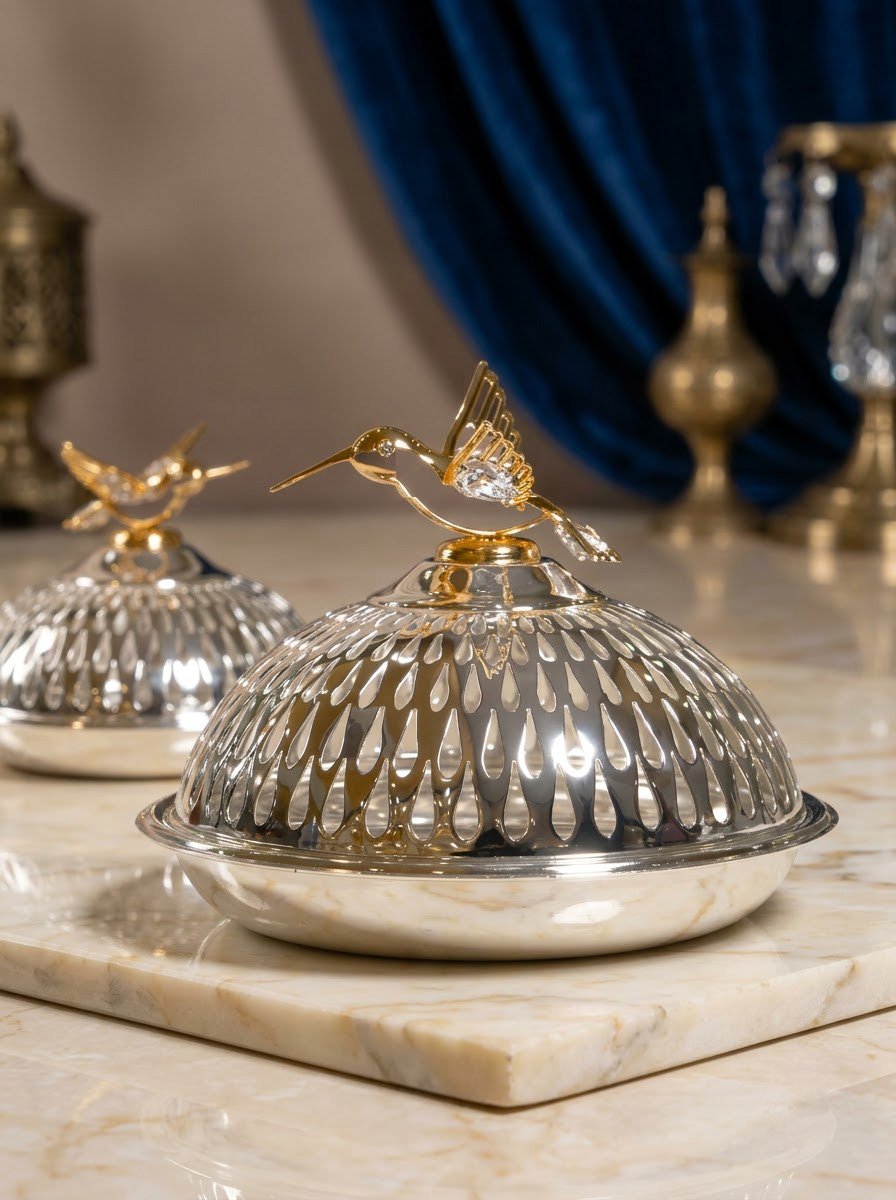 Tray with Honeybird Dome- Big