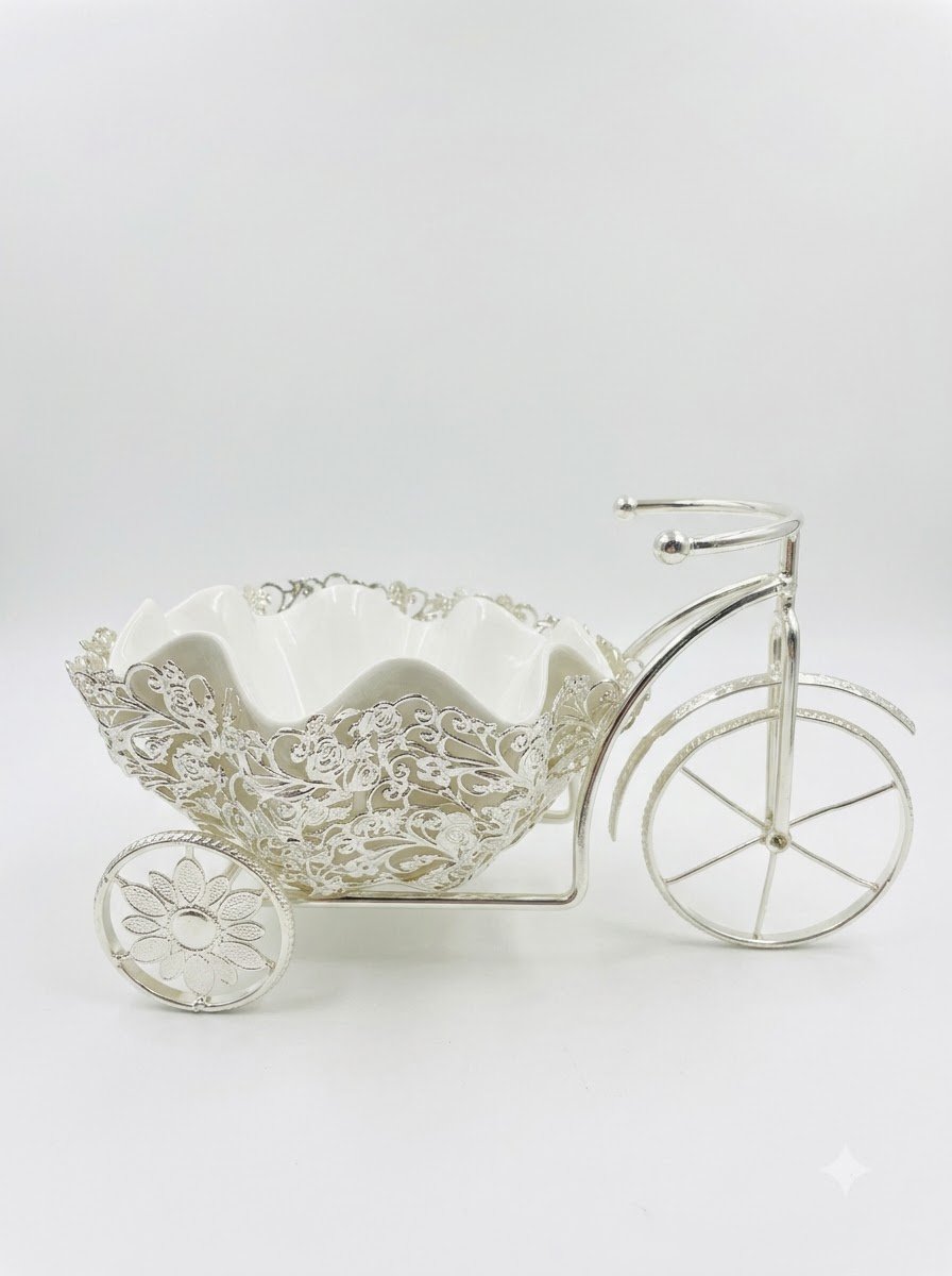Rose Pattern Tricycle Candy Bowl