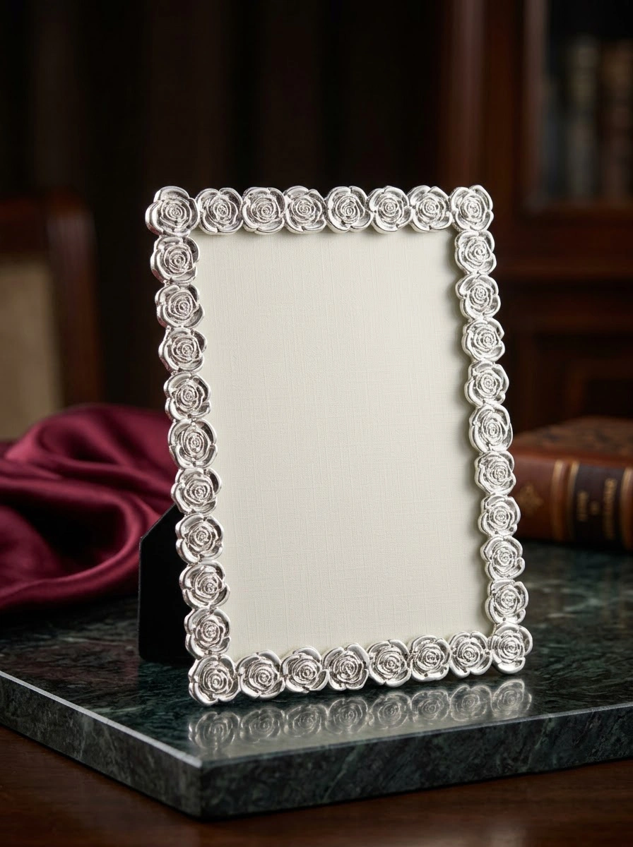 Ball Frame Photo Frame