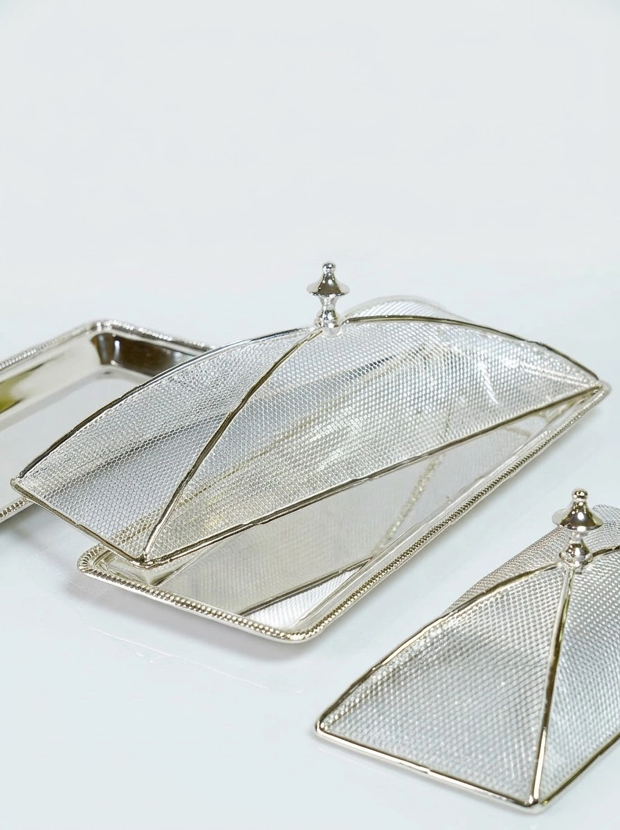Tray with Metal Cover