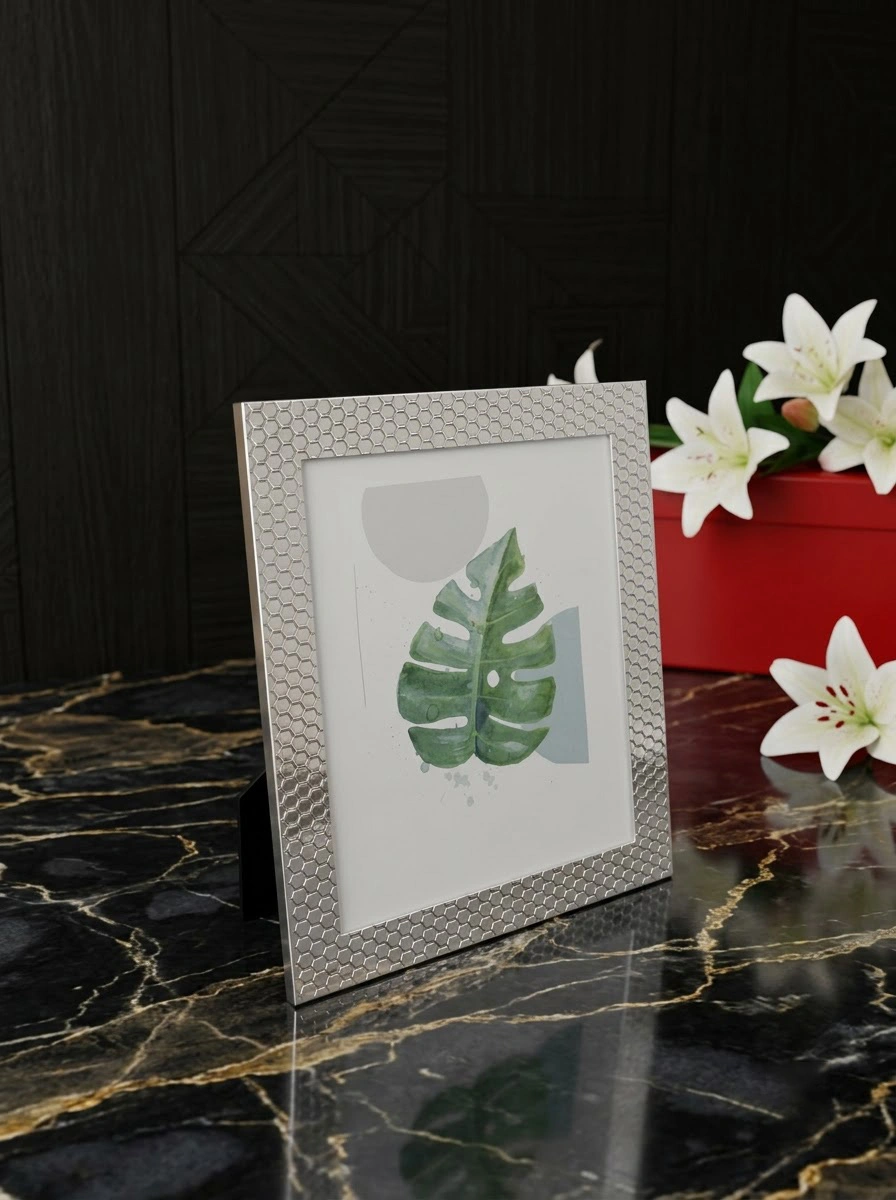 Beehive Design Frame