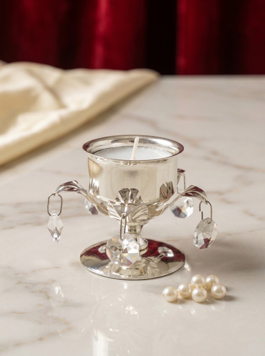 Tea Light with Crystal on Leaf